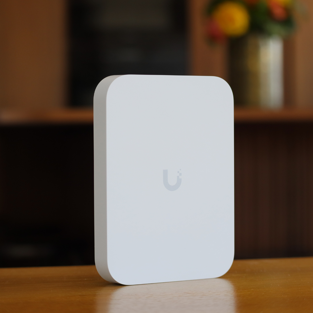 Ubiquiti-U7-in-Wall