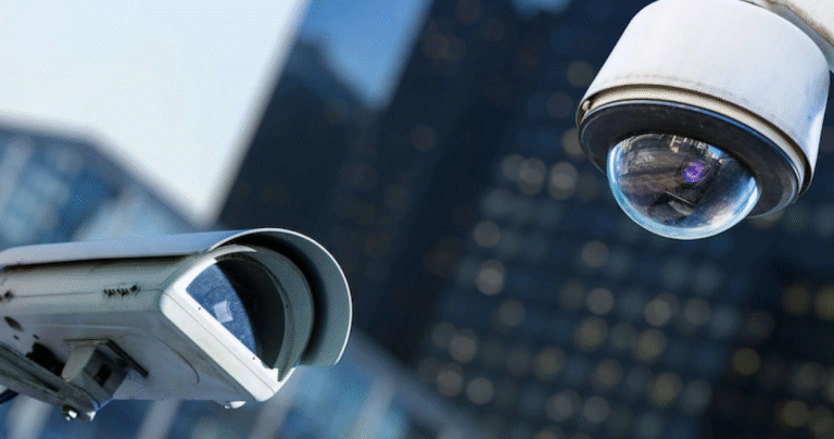 Comment bien choisir sa caméra de surveillance - guide complet 2025