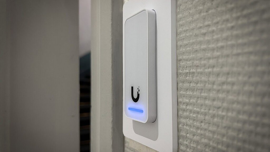 Installation contrôle d'accès Ubiquiti UniFi Access
