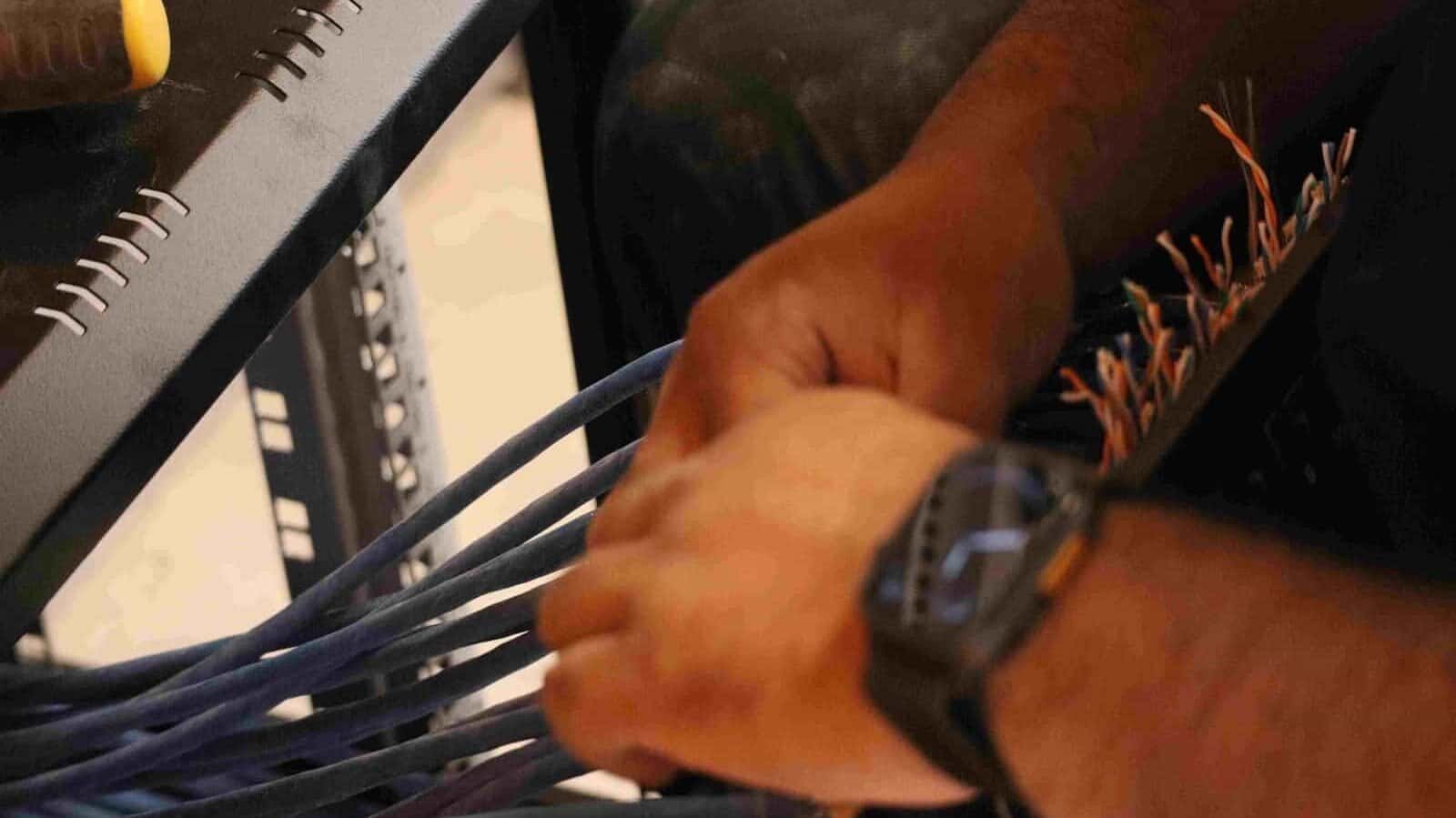 Brassage de câbles