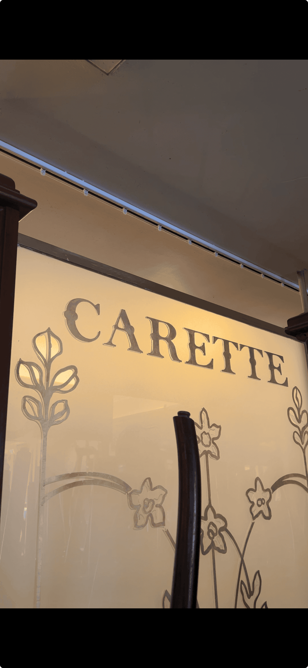 Installation Ubiquiti UniFi chez Carette trocadéro