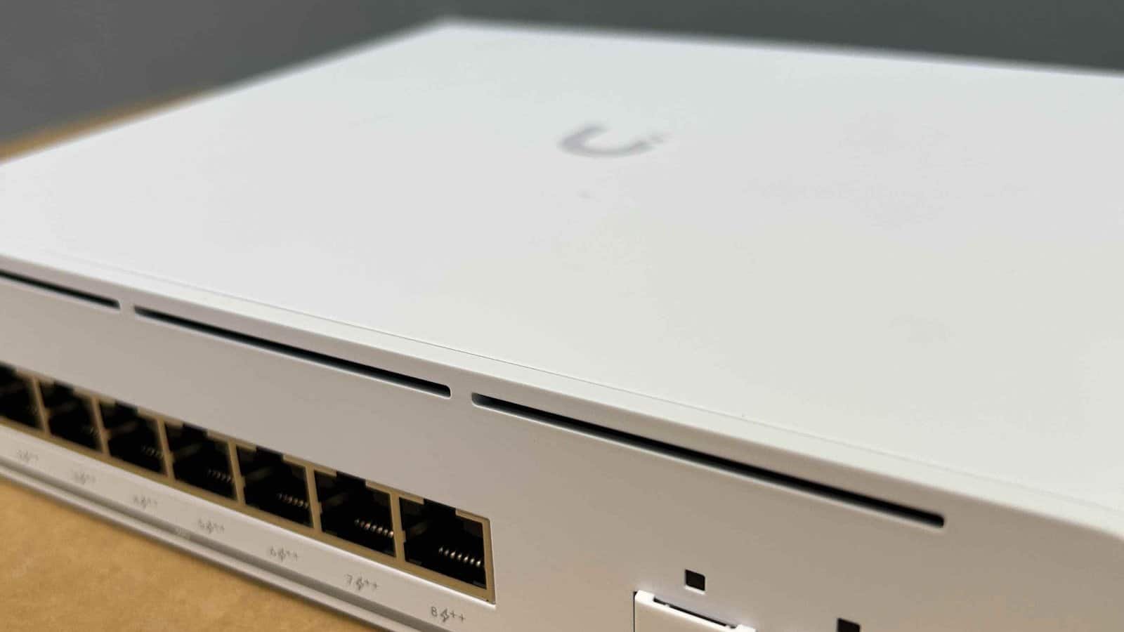 Installation WiFi immeuble Airbnb Paris 7e