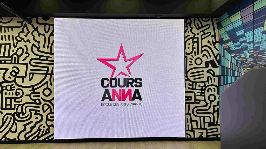 Installation écran LED géant pour entreprise