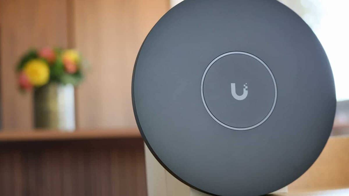 Installation WiFi pro pour Airbnb à Paris
